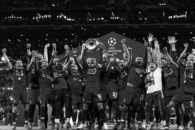 意媒：因机场跑道结冰，尤文全队与远征球迷被困挪威