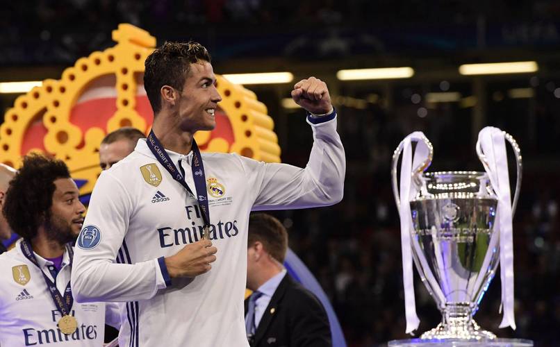 半场战报：塞尔塔0-0西班牙人（半场比分：塞尔塔与西班牙人战成0-0）