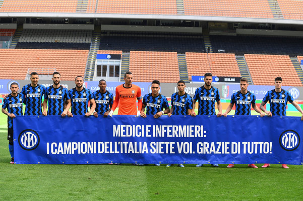 活塞主帅：康宁汉姆在持续进步，而且还不会抢走队友风头（活塞主帅：康宁汉姆稳步提升，却从不喧宾夺主）