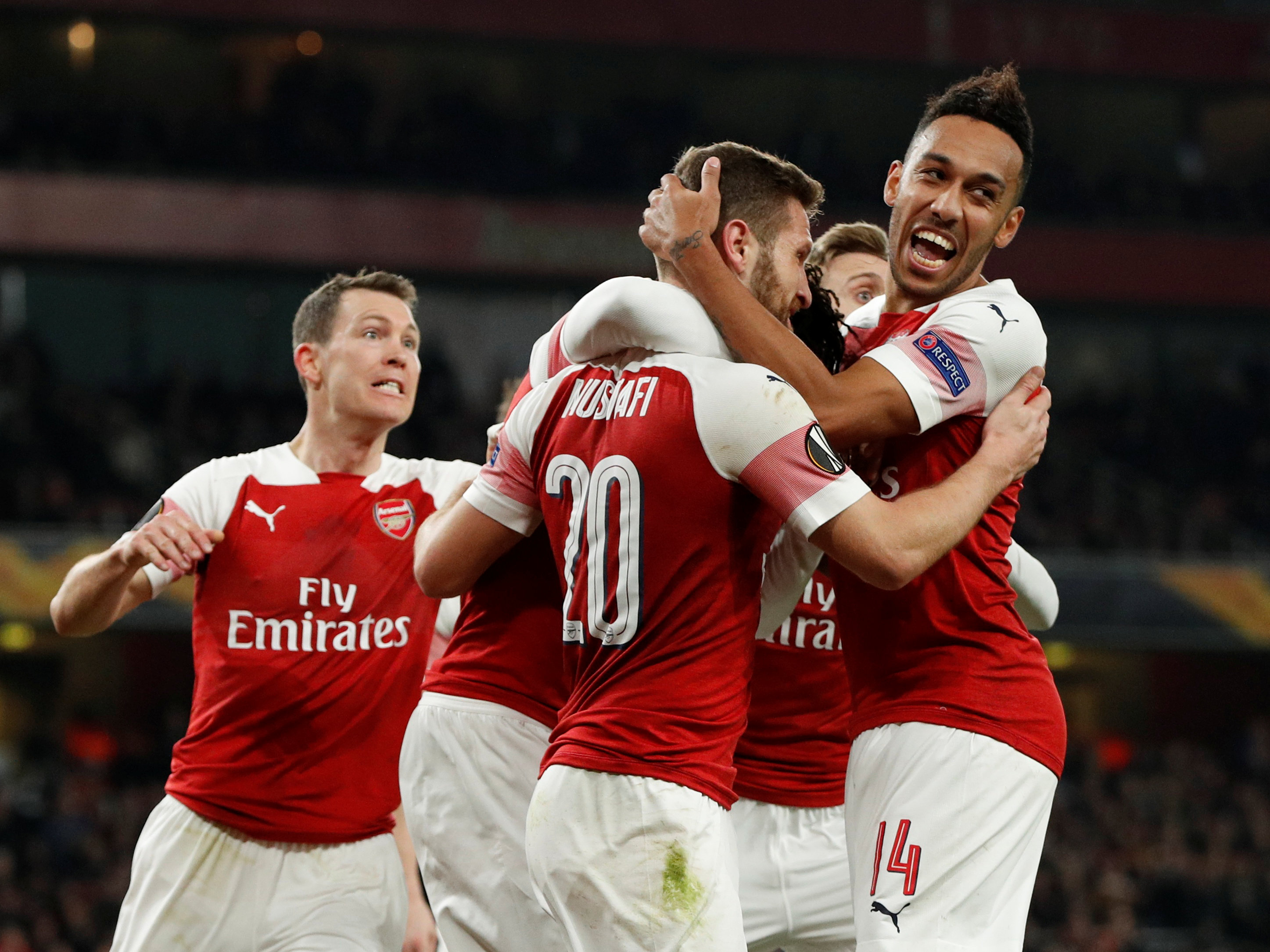 荷媒：一名费耶诺德球场安保欧联资格赛后遇袭，警方依然在调查中（荷媒：费耶诺德主场一名安保员在欧联资格赛后遭袭，警方仍在调查）