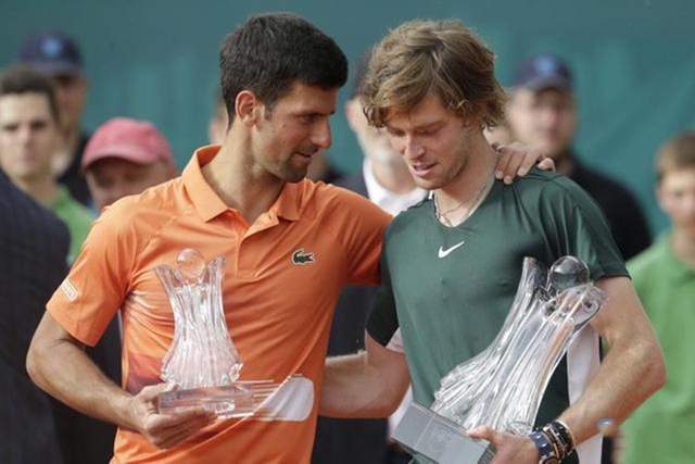 更轻松的国 更轻松的国